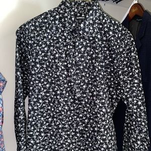 Men’s Express Dress Shirt